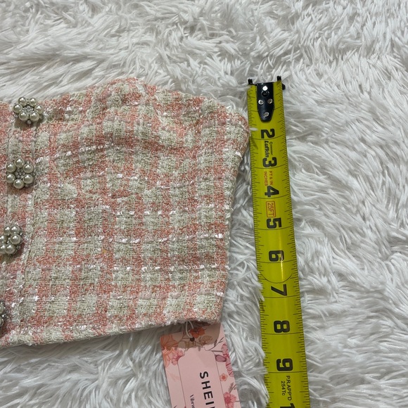 SHEIN Pink and Cream Tweed Bustier WOMENS SIZE XS BEAUTIFUL PEARL BUTTONS NWT - Picture 4 of 8